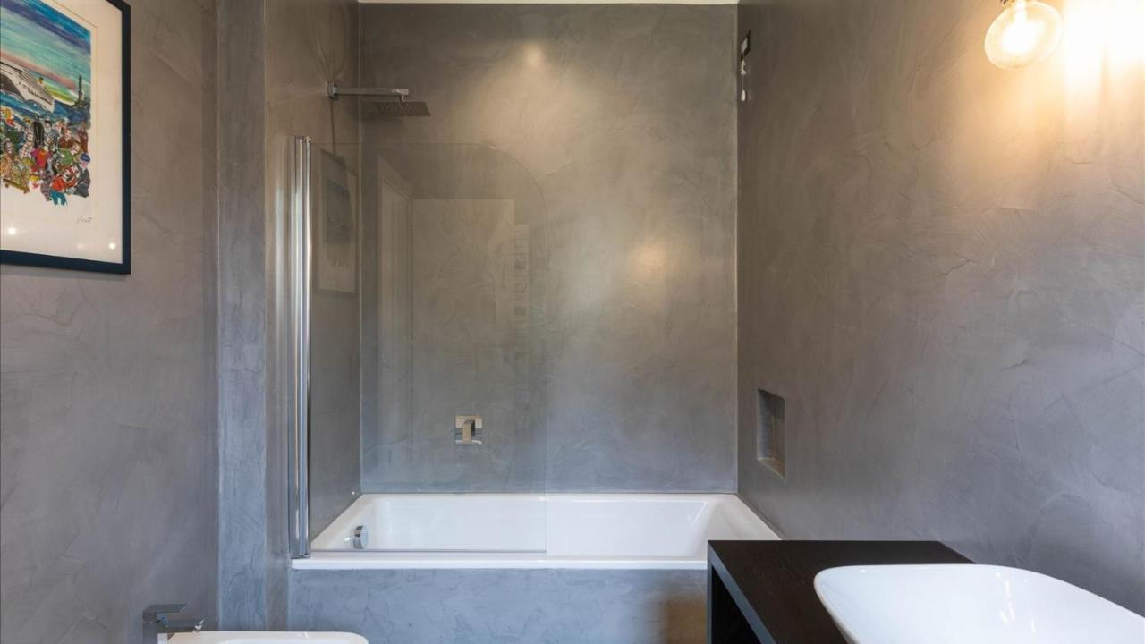 Luxury In Modern *