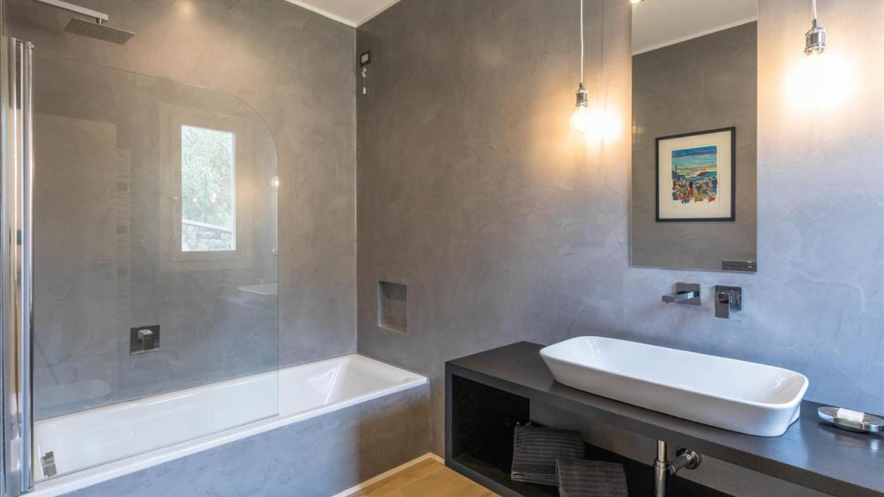 Villa Luxury In Modern